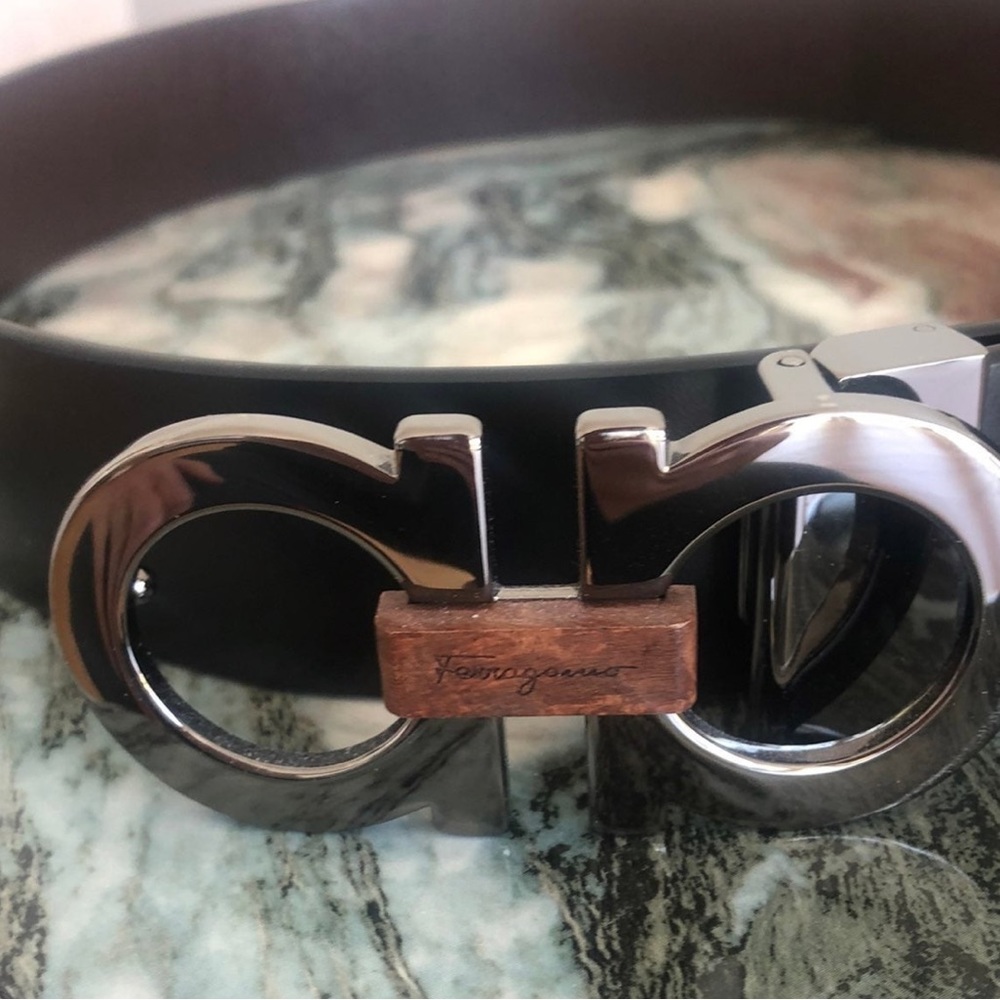 Men's Buckle Reversible Leather Belt Size 38 inch / 95 cm